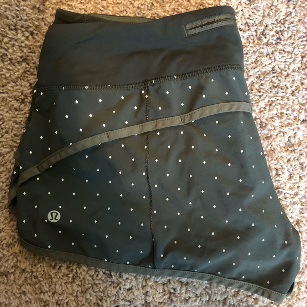 Lululemon Speed Shorts (Reflective)